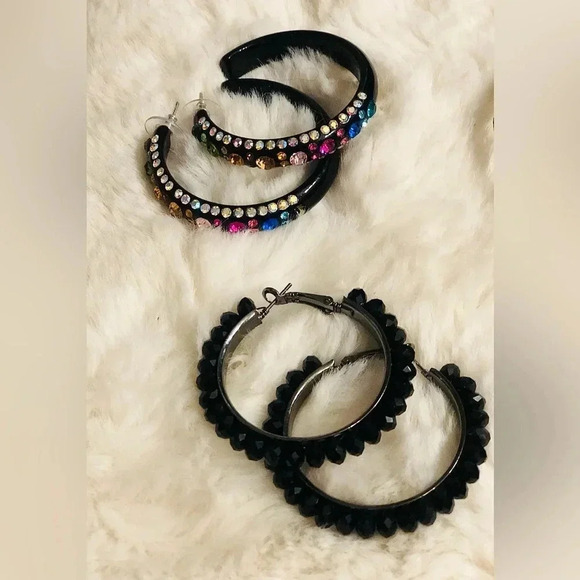 Rhinestone Circle Pendant Necklaces, Earrings & much more. - Picture 3 of 9